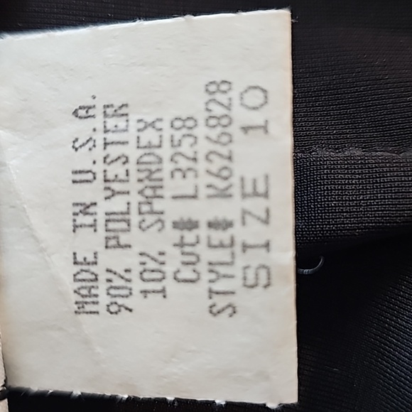 Brand new Clio Blacket Velvet Skirt - Picture 7 of 10